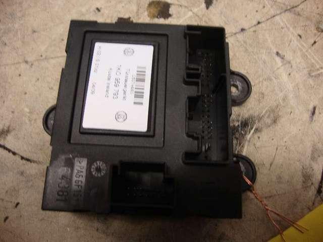 Steuergerät Tür VL Caddy 2K 1,6 Bj 2008 (1,6(1595ccm) 75kW BSE BSE)