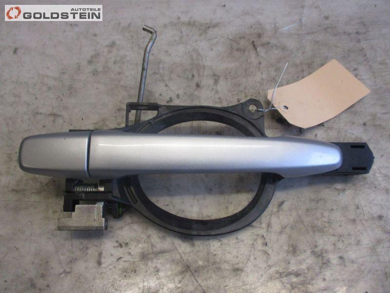 Türgriff außen hinten links A31A Silber MITSUBISHI OUTLANDER II (CW_W) 2.0 DI-D 103 KW Bild Türgriff außen hinten links A31A Silber MITSUBISHI OUTLANDER II (CW_W) 2.0 DI-D 103 KW