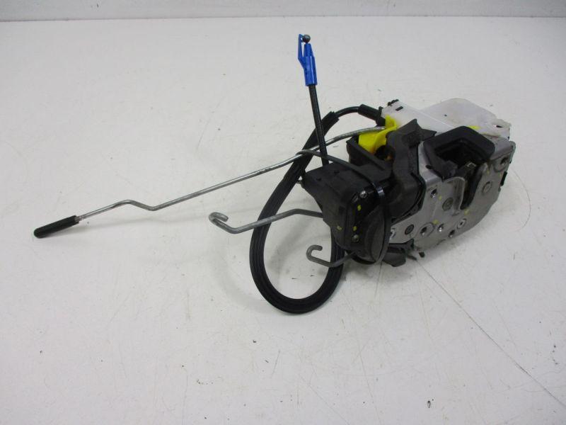 Türschloss vorne links CHEVROLET CRUZE (J300) 1.4 103 KW 3023881LH1 Bild Türschloss vorne links CHEVROLET CRUZE (J300) 1.4 103 KW 3023881LH1