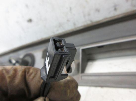 Heckklappengriff Zierleiste Kofferraum Kennzeichenbeleuchtung KIA SORENTO I (JC) 3.5 V6 4WD 141 KW 925003E1 Bild Heckklappengriff Zierleiste Kofferraum Kennzeichenbeleuchtung KIA SORENTO I (JC) 3.5 V6 4WD 141 KW 925003E1