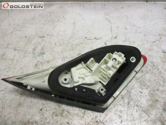 Rückleuchte Rücklicht innen rechts Rücklicht Bremsleuchte Bremslicht OPEL ASTRA J 1.7 CDTI 92 KW Bild Rückleuchte Rücklicht innen rechts Rücklicht Bremsleuchte Bremslicht OPEL ASTRA J 1.7 CDTI 92 KW