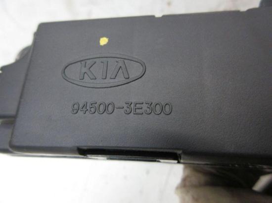 Uhr Digitaluhr Display KIA SORENTO I (JC) 3.5 V6 4WD 141 KW 945003E300 Bild Uhr Digitaluhr Display KIA SORENTO I (JC) 3.5 V6 4WD 141 KW 945003E300
