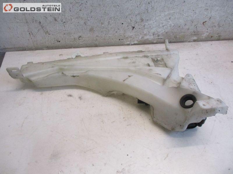Wischwasserbehälter Waschwasserbehälter Waschwasserbehälter vorne VOLVO V50 (MW) 2.0 D 100 KW 4N5113K163AC Bild Wischwasserbehälter Waschwasserbehälter Waschwasserbehälter vorne VOLVO V50 (MW) 2.0 D 100 KW 4N5113K163AC