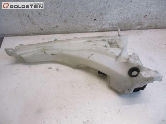 Wischwasserbehälter Waschwasserbehälter Waschwasserbehälter vorne VOLVO V50 (MW) 2.0 D 100 KW 4N5113K163AC Bild Wischwasserbehälter Waschwasserbehälter Waschwasserbehälter vorne VOLVO V50 (MW) 2.0 D 100 KW 4N5113K163AC