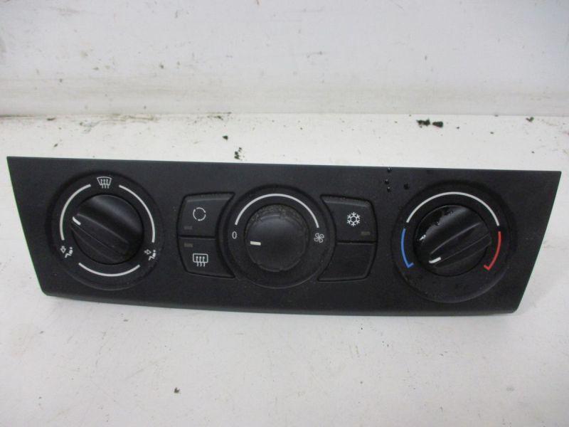Bedienelement Klimaanlage Klimabedienteil BMW 1 (E87) 116I 85 KW 9129937 Bild Bedienelement Klimaanlage Klimabedienteil BMW 1 (E87) 116I 85 KW 9129937
