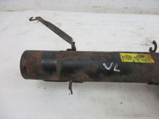 Federbein Stoßdämpfer vorne links Stoßdämpfer VW NEW BEETLE (9C1, 1C1) 1.4 55 KW 1J0413031EF Bild Federbein Stoßdämpfer vorne links Stoßdämpfer VW NEW BEETLE (9C1, 1C1) 1.4 55 KW 1J0413031EF