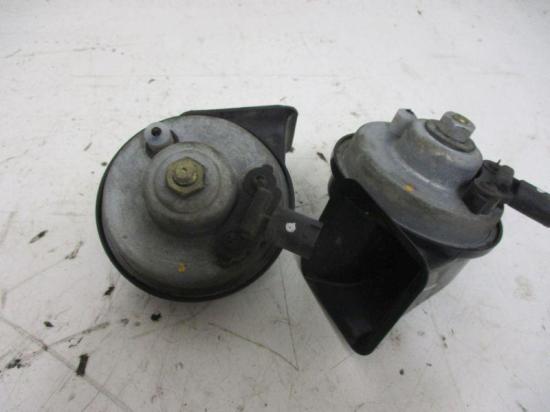 Hupe 2xSatz BMW 1 (E87) 116I 85 KW Bild Hupe 2xSatz BMW 1 (E87) 116I 85 KW