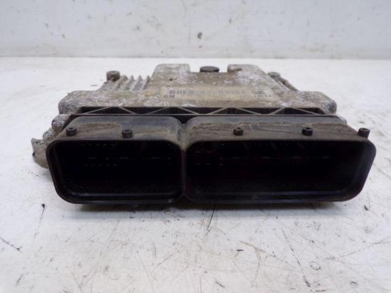 Steuergerät Motor Motorsteuergerät ENTHEIRATET Z17DTH OPEL ASTRA H CARAVAN (L35) 1.7 CDTI 74 KW 0281011943/55556829 Bild Steuergerät Motor Motorsteuergerät ENTHEIRATET Z17DTH OPEL ASTRA H CARAVAN (L35) 1.7 CDTI 74 KW 0281011943/55556829