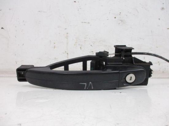 Türgriff vorne links D7 Panther-Schwarz Metallic FORD FOCUS C-MAX 2.0 TDCI 100 KW Bild Türgriff vorne links D7 Panther-Schwarz Metallic FORD FOCUS C-MAX 2.0 TDCI 100 KW