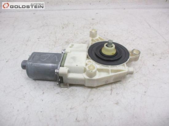 Fensterheber vorne links Fensterhebermotor MERCEDES-BENZ E-KLASSE (W212) E 200 CDI MOPF 100 KW A2129066802 Bild Fensterheber vorne links Fensterhebermotor MERCEDES-BENZ E-KLASSE (W212) E 200 CDI MOPF 100 KW A2129066802