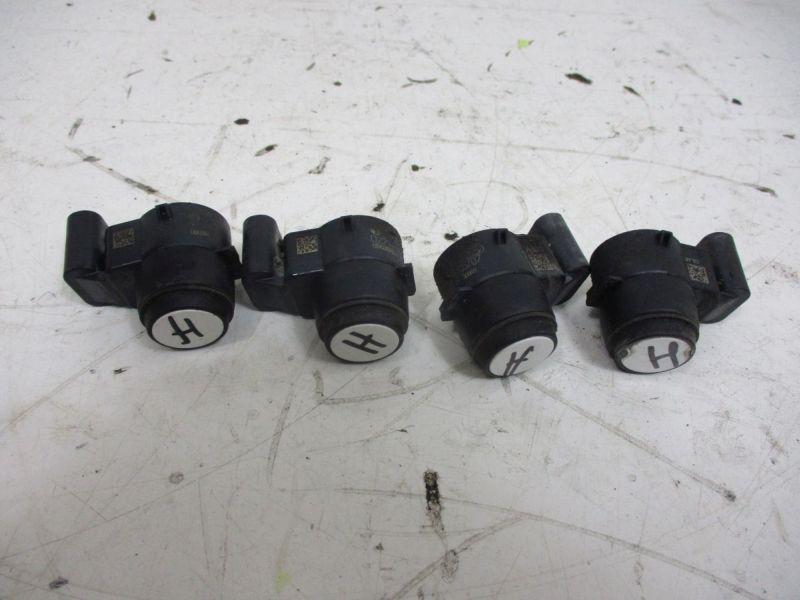 Sensor für Einparkhilfe 4xSatz BMW 1 (E87) 116I 85 KW 6935598 Bild Sensor für Einparkhilfe 4xSatz BMW 1 (E87) 116I 85 KW 6935598