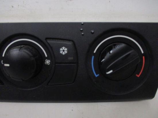 Bedienelement Klimaanlage Klimabedienteil BMW 1 (E87) 116I 85 KW 9129937 Bild Bedienelement Klimaanlage Klimabedienteil BMW 1 (E87) 116I 85 KW 9129937