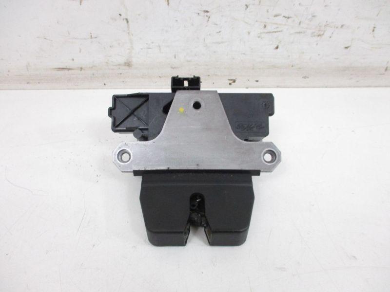 Schloss Heckdeckel Heckklappenschloss FORD FOCUS C-MAX 2.0 TDCI 100 KW 3M51-R442A66-AN Bild Schloss Heckdeckel Heckklappenschloss FORD FOCUS C-MAX 2.0 TDCI 100 KW 3M51-R442A66-AN