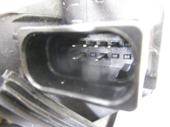 Türschloss vorne links CHEVROLET CRUZE (J300) 1.4 103 KW 3023881LH1 Bild Türschloss vorne links CHEVROLET CRUZE (J300) 1.4 103 KW 3023881LH1