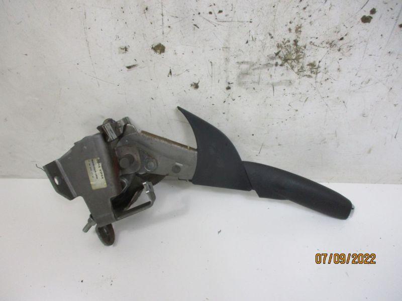 Handbremshebel CITROEN C4 I (LC_) 2.0 HDI 100 KW 96846158 Bild Handbremshebel CITROEN C4 I (LC_) 2.0 HDI 100 KW 96846158