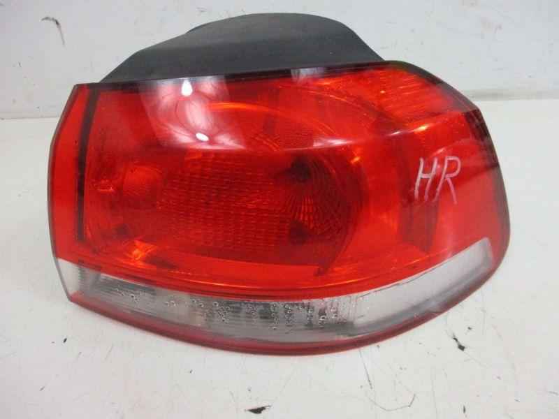 Rückleuchte Rücklicht aussen rechts Halogen VW GOLF VI (5K1) 1.4 TSI 90 KW 5K0945112