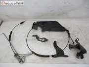 Führung Schiebetürführung Führungsrolle Hinten links MAZDA 5 (CR19) 2.0 CD 105 KW