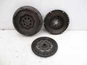 Zweimassenschwungrad mit Kupplung MITSUBISHI ASX (GA_W_) 1.8 DI-D 110 KW 1120A202/2300A054