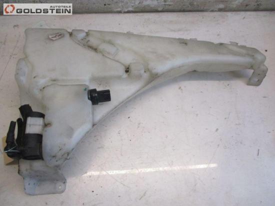 Wischwasserbehälter Waschwasserbehälter Waschwasserbehälter vorne VOLVO V50 (MW) 2.0 D 100 KW 4N5113K163AC Bild Wischwasserbehälter Waschwasserbehälter Waschwasserbehälter vorne VOLVO V50 (MW) 2.0 D 100 KW 4N5113K163AC