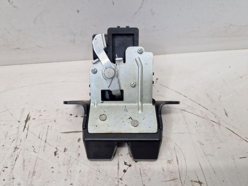 Schloss Heckdeckel Heckklappenschloss HYUNDAI I30 (GD) 1.4 73 KW 81230A6000