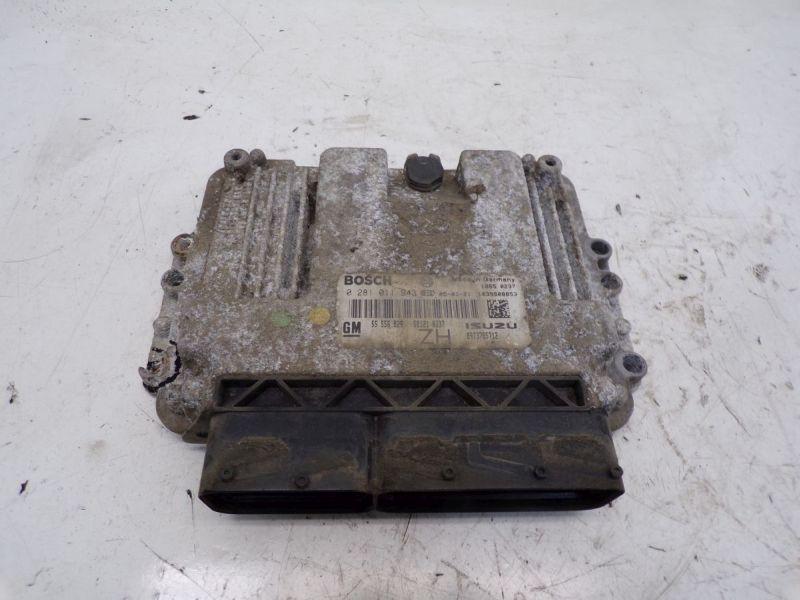 Steuergerät Motor Motorsteuergerät ENTHEIRATET Z17DTH OPEL ASTRA H CARAVAN (L35) 1.7 CDTI 74 KW 0281011943/55556829 Bild Steuergerät Motor Motorsteuergerät ENTHEIRATET Z17DTH OPEL ASTRA H CARAVAN (L35) 1.7 CDTI 74 KW 0281011943/55556829