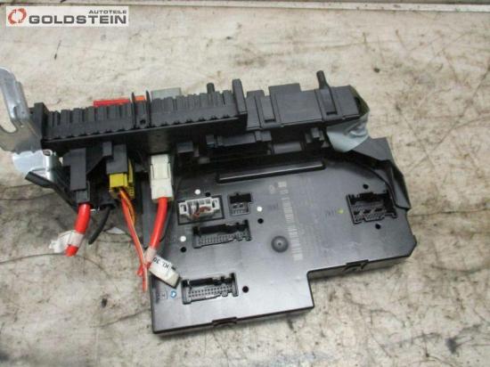 Steuergerät SAM Modul Zentralelektrik hinten MERCEDES-BENZ E-KLASSE (W212) E 220 CDI 125 KW 2129003702 Bild Steuergerät SAM Modul Zentralelektrik hinten MERCEDES-BENZ E-KLASSE (W212) E 220 CDI 125 KW 2129003702