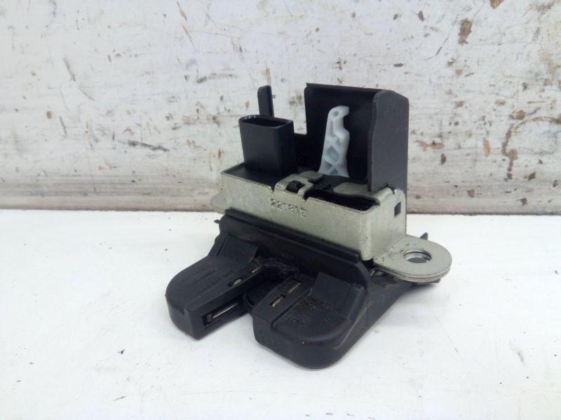 Schloss Heckdeckel Heckklappenschloss Kofferraumschloss VW POLO V (6C1, 6R1) 1.2 51 KW 6R0827505B