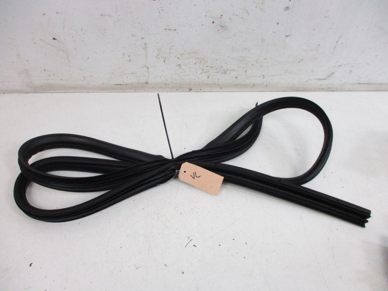 Türdichtung Türgummi Karosserie Vorne Links FORD FOCUS C-MAX 2.0 TDCI 100 KW Bild Türdichtung Türgummi Karosserie Vorne Links FORD FOCUS C-MAX 2.0 TDCI 100 KW