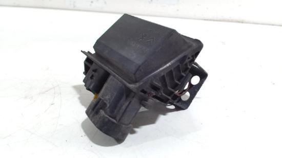 Kühlerlüfter Widerstand 9673999880 Citroën DS5 (KD/KF) Schrägheck 5-drs 1.6 HDiF 16V (DV6C(9HD)) 2012 Bild Kühlerlüfter Widerstand 9673999880 Citroën DS5 (KD/KF) Schrägheck 5-drs 1.6 HDiF 16V (DV6C(9HD)) 2012