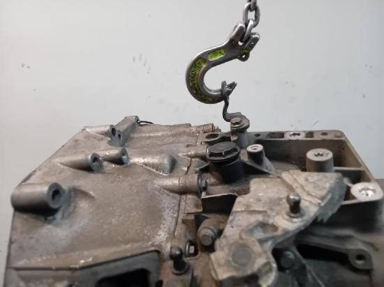 Getriebe Manuell 20EA72 Peugeot 2008 (CU) Großraumlimousine 1.2 12V e-THP PureTech 130 (EB2DTS(HNY)) 2016 Bild Getriebe Manuell 20EA72 Peugeot 2008 (CU) Großraumlimousine 1.2 12V e-THP PureTech 130 (EB2DTS(HNY)) 2016