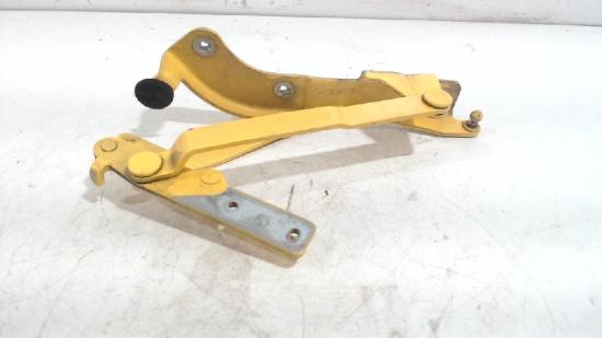 Motorhaubescharnier Rechts Abarth 500C/595C/695C Cabrio 1.4 T-Jet 16V (312.B.4000) 2017 Bild Motorhaubescharnier Rechts Abarth 500C/595C/695C Cabrio 1.4 T-Jet 16V (312.B.4000) 2017