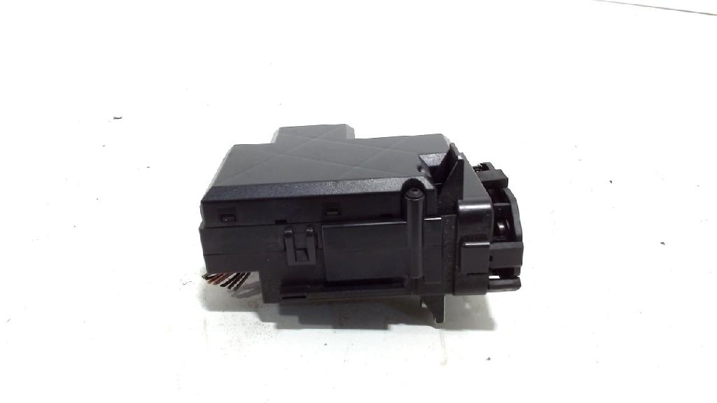 Kontakt Punkte 8K0909131D Audi A8 (D4) Limousine 4.2 TDI V8 32V Quattro (CDSB) 2010 Bild Kontakt Punkte 8K0909131D Audi A8 (D4) Limousine 4.2 TDI V8 32V Quattro (CDSB) 2010
