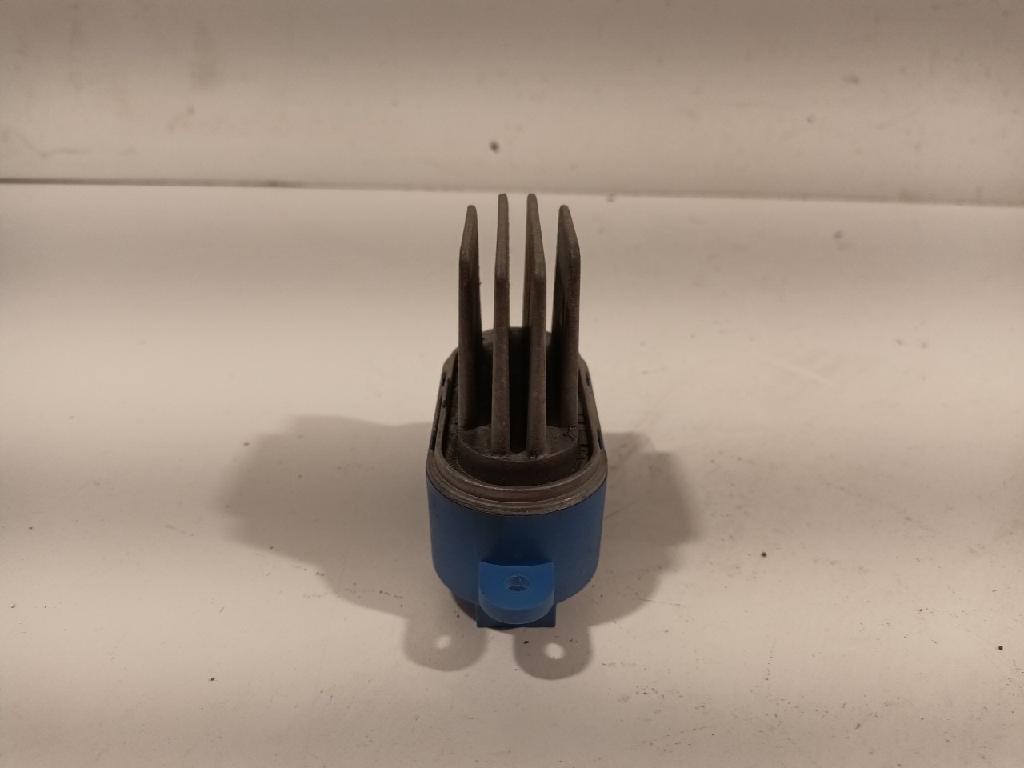 Heizwiderstand 7L0907521 Volkswagen Multivan T5 (7E/7HC/7HF/7HM) Großraumlimousine 2.5 TDi (BNZ) 2007 BNZ