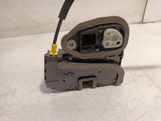Türschloß Zv Elektrisch Rechts Vorne 3039072 Opel Astra K Sports Tourer Kombi 1.6 CDTI 110 16V (B16DTU) 2016-12 Bild Türschloß Zv Elektrisch Rechts Vorne 3039072 Opel Astra K Sports Tourer Kombi 1.6 CDTI 110 16V (B16DTU) 2016-12