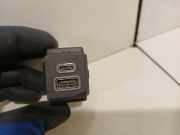 Aux/usb-Anschluss 68381663AA Jeep Compass II (MP) SUV 1.3 4XE 190 Plug-in Hybrid 16V 4x4 (46337540) 2022-03