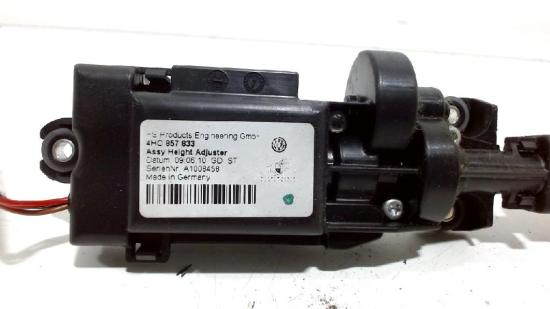 Gurtstraffer Rechts Vorne MOTOR 4h0857833 Audi A8 (D4) Limousine 4.2 TDI V8 32V Quattro (CDSB) 2010 Bild Gurtstraffer Rechts Vorne MOTOR 4h0857833 Audi A8 (D4) Limousine 4.2 TDI V8 32V Quattro (CDSB) 2010