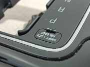 Anzeige INTERIEUR SCHAKELAAR AUTOMAAT 84657G5002 Kia Niro I (DE) SUV 1.6 GDI Hybrid (G4LE) 2019-03