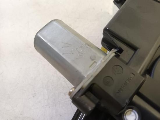 Fensterheber Elektr. Links Vorne 13406673 Opel Astra K Sports Tourer Kombi 1.6 CDTI 110 16V (B16DTU) 2016-12 Bild Fensterheber Elektr. Links Vorne 13406673 Opel Astra K Sports Tourer Kombi 1.6 CDTI 110 16V (B16DTU) 2016-12