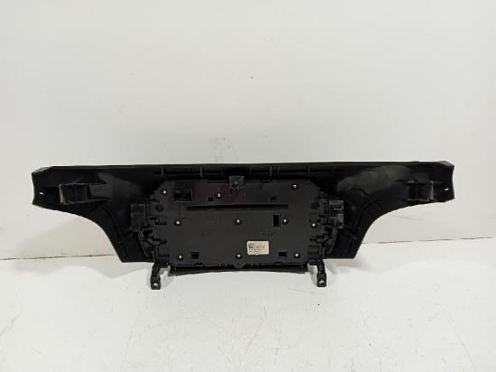 Bedienung 96777664ZD Peugeot 308 SW (L4/L9/LC/LJ/LR) Kombi 5-drs 1.2 12V e-THP PureTech 130 (EB2DTS(HNY)) 2015 Bild Bedienung 96777664ZD Peugeot 308 SW (L4/L9/LC/LJ/LR) Kombi 5-drs 1.2 12V e-THP PureTech 130 (EB2DTS(HNY)) 2015