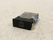Aux/usb-Anschluss 8711940 BMW 3 serie (G20) Limousine 320e 2.0 TwinPower Turbo 16V (B48-B20A) 2022-07