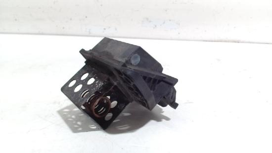 Kühlerlüfter Widerstand 9673999880 Citroën DS5 (KD/KF) Schrägheck 5-drs 1.6 HDiF 16V (DV6C(9HD)) 2012 Bild Kühlerlüfter Widerstand 9673999880 Citroën DS5 (KD/KF) Schrägheck 5-drs 1.6 HDiF 16V (DV6C(9HD)) 2012