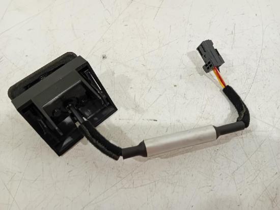 Camera Hinten 9812503980 Peugeot 308 SW (L4/L9/LC/LJ/LR) Kombi 5-drs 1.2 12V e-THP PureTech 130 (EB2DTS(HNY)) 2015 Bild Camera Hinten 9812503980 Peugeot 308 SW (L4/L9/LC/LJ/LR) Kombi 5-drs 1.2 12V e-THP PureTech 130 (EB2DTS(HNY)) 2015