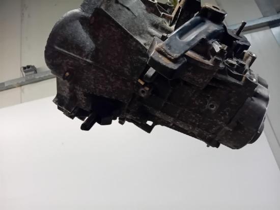 Getriebe Manuell TZ73 Kia Cee'd (JDB5) Schrägheck 5-drs 1.4i 16V (G4FA) 2012 Bild Getriebe Manuell TZ73 Kia Cee'd (JDB5) Schrägheck 5-drs 1.4i 16V (G4FA) 2012