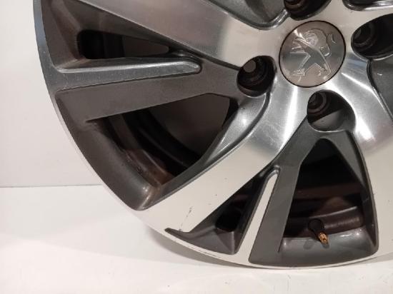 Felge 9678398277 Peugeot 2008 (CU) Gro?raumlimousine 1.2 12V e-THP PureTech 130 (EB2DTS(HNY)) 2016 Bild Felge 9678398277 Peugeot 2008 (CU) Gro?raumlimousine 1.2 12V e-THP PureTech 130 (EB2DTS(HNY)) 2016