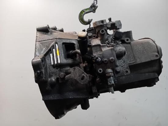 Getriebe Manuell 20EA72 Peugeot 2008 (CU) Großraumlimousine 1.2 12V e-THP PureTech 130 (EB2DTS(HNY)) 2016 Bild Getriebe Manuell 20EA72 Peugeot 2008 (CU) Großraumlimousine 1.2 12V e-THP PureTech 130 (EB2DTS(HNY)) 2016