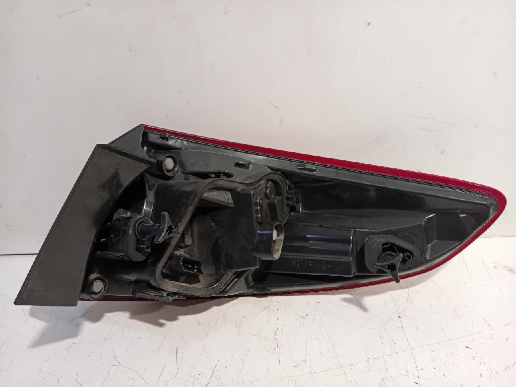 Rücklicht Links Aussen 265550010R Renault Megane III Grandtour (KZ) Kombi 5-drs 1.5 dCi 110 (K9K-J836) 2014 Bild Rücklicht Links Aussen 265550010R Renault Megane III Grandtour (KZ) Kombi 5-drs 1.5 dCi 110 (K9K-J836) 2014