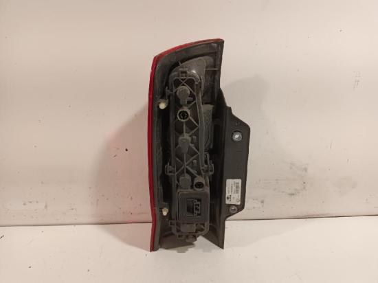 Rücklicht Rechts Aussen 01353205080E Fiat Fiorino (225) Van 1.3 JTD 16V Multijet (199.A.9000(Euro 5)) 2011 Bild Rücklicht Rechts Aussen 01353205080E Fiat Fiorino (225) Van 1.3 JTD 16V Multijet (199.A.9000(Euro 5)) 2011