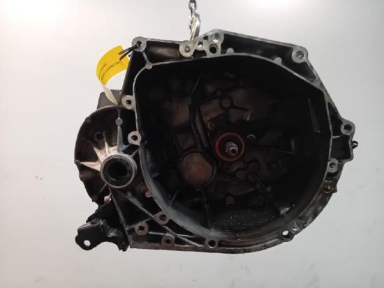 Getriebe Manuell 20EA72 Peugeot 2008 (CU) Großraumlimousine 1.2 12V e-THP PureTech 130 (EB2DTS(HNY)) 2016 Bild Getriebe Manuell 20EA72 Peugeot 2008 (CU) Großraumlimousine 1.2 12V e-THP PureTech 130 (EB2DTS(HNY)) 2016