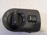 Lichtschalter 04058100250189 Audi Q3 (8UB/8UG) SUV 2.0 16V TFSI 170 Quattro (CCZC(Euro 5)) 2013