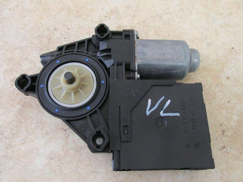 Motor Fensterheber links vorn VW GOLF VI (5K1) 1.6 TDI 77 KW 5K0959701B/1K0959793
